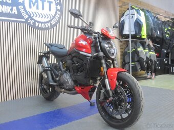 Ducati Monster 937 - 2