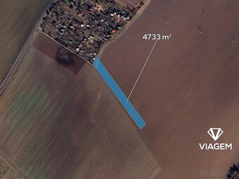 Pole 4 733 m², Podíl 50 % o výměře 2 367 m² - 2