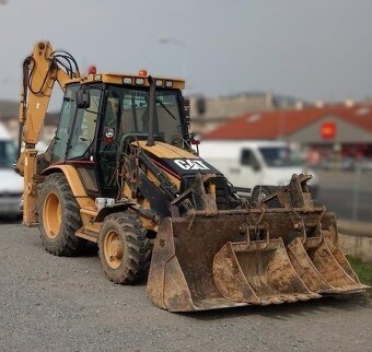 traktorbagr CAT 428D, SPZ, 4lopaty - 2