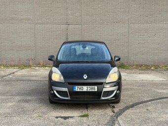 Renault Scénic 1.5 dCi 70 kW, rok 2012 - 2