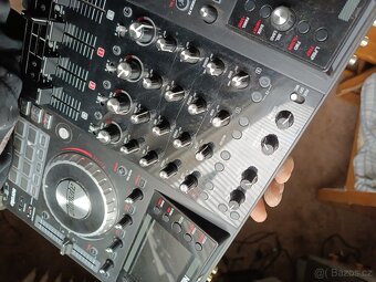 Numark NV2 - 2