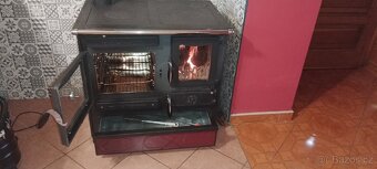 Prodám kamna kuchyňská Guča litinové - 2