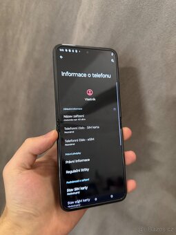 Motorola Razr 40 ultra - 2