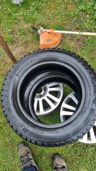 2x Pneu Zimní 185/65 r15 - 2