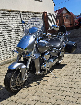 Suzuki Intruder M 1800 R - 2