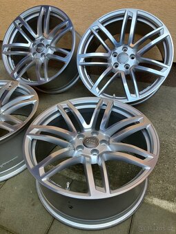 Audi R20 4G8601025BA - 2