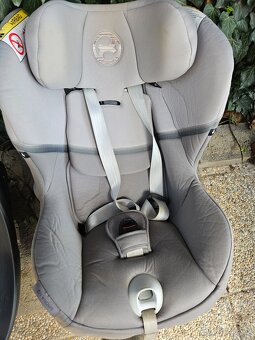 Cybex Sirona M2 i-Size 2021 - Soho Grey - 2