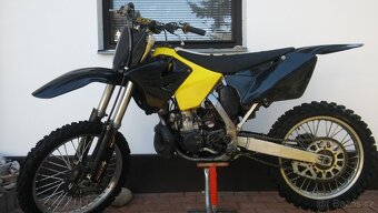 SUZUKI rm 250 cross r.04 2T - 2