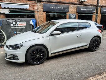 Alu kola Volkswagen Interlagos “Turbiny” 5x112 r18 letní pn - 2