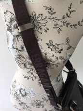 Salvatore Ferragamo taška - 2