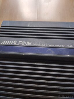 Old school vintage zesilovač do auta Alpine 3549 - 2