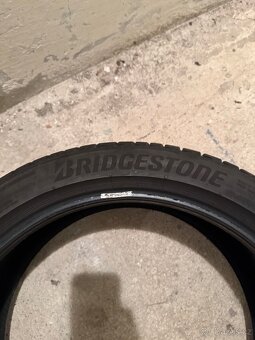 Pneu letní Bridgestone 245/45 R19 - 2