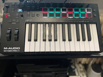 M-Audio Oxygen Pro 25 - 2