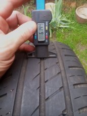 Prodám letní pneu 195/65 R15 Dunlop a Continental - 2