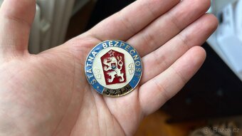 Odznaky ŠTB a Kriminálna polícia (SK, CZ verzia) - 2