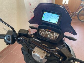 Aprilia sr gt 200 replica - 2