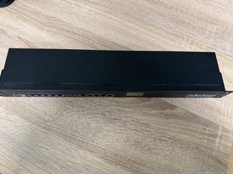 MikroTik RB3011UiAS‑RM - 2