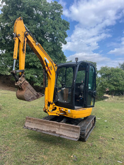 Pásový minibagr JCB 8025 - 2