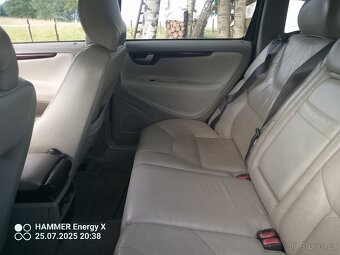 Volvo V70 - 2