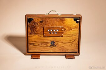 Shruti Box Sundaris Deluxe C s Obalem - 2