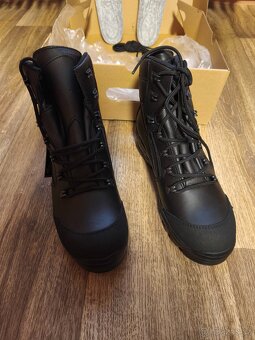 Boty nízké GORE-TEX Prabos, nové, vel. 8 - 2