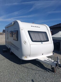 Karavan Hobby 420 - 2