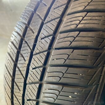 Zimní pneu 225/50 R17 95V Barum 6mm - 2