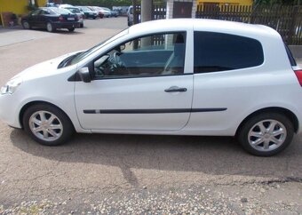 Renault Clio 1,5 DCI kou nové v ČR,nová STK nafta manuál - 2