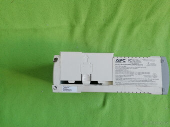 APC Back-UPS CS 350 - 2