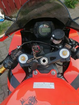 Kawasaki ninja zx-10r - 2