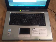 Prodám notebook Acer TravelMate 2413LCi (4) - 2