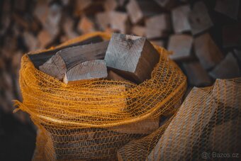 Bukové palivové dřevo – pytle 20 kg - 2