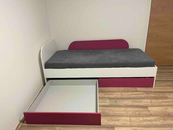 Postel s úložným protorem 90x200cm - 2