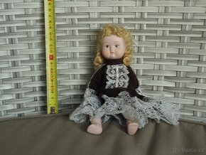Porcelánová panenka - malá bosá - 2