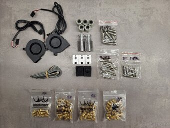 Prusa MK3S FULL Bear - klon > upgrady + 3 pláty + náhr. díly - 2