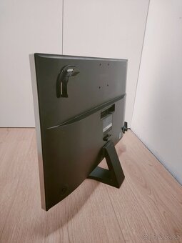 Samsung U28E590D - 2