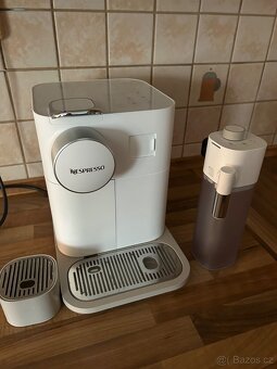 Kávovar Nespresso Lattissima - 2