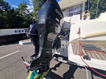 Lodní motor. Suzuki 150. - 2