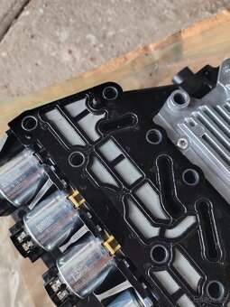 Prodám řídící jednotku aut.prevodovky. - 2