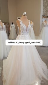 Svatebni a šaty do tanečních - 2