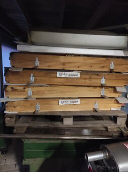 Prodám střešní okna Velux 78x118 - 2