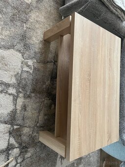 Konferenční stolek - 2