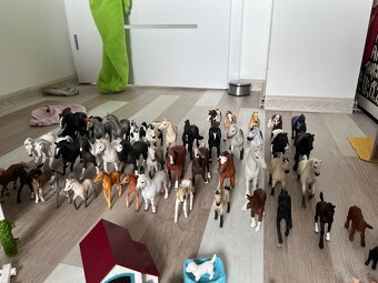 Koně schleich - 2