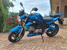 Suzuki SV 650 N - 2