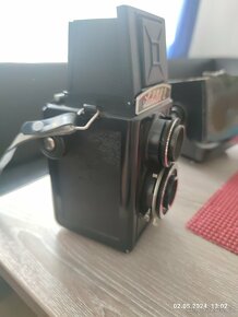 Starožitný fotoaparát Lubitel-2 - 2