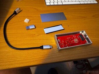 Orico ext. box na SSD M.2 NVME (USB 4.0 / 40Gbps) - 2