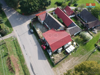 Prodej rodinného domu, 200 m², Těmice - 2