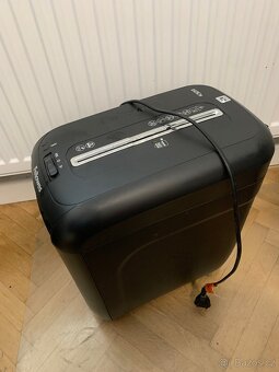 Skartovačka FELLOWES 60 Cs - 2