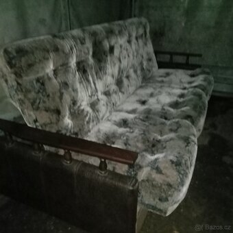 Prodám rozkládací gauč pohovku - 2