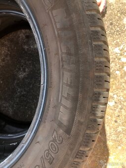 Zimní pneu 205/55/16 - 2